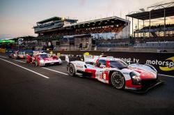 开云体育官方网站-法拉利横扫哈斯车队，拉塞尔扛起全队