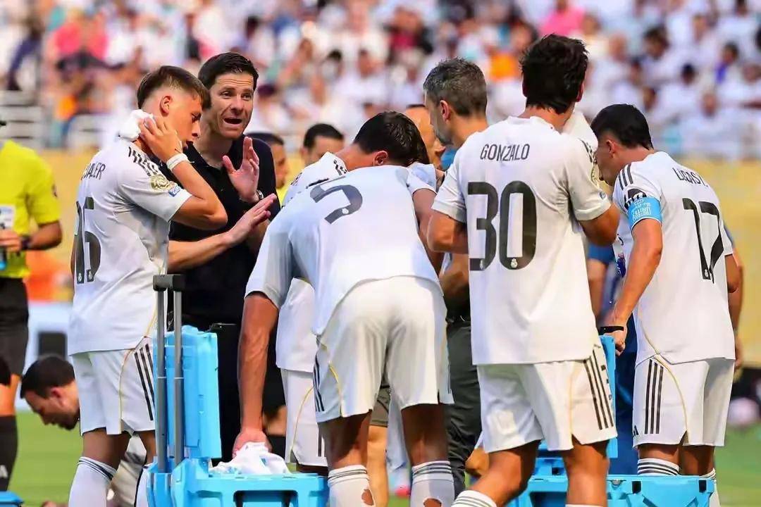 包含萨尔茨堡力争晋级,与塞尔维亚对决的词条 包含萨尔茨堡力争晋级,与塞尔维亚对决的词条