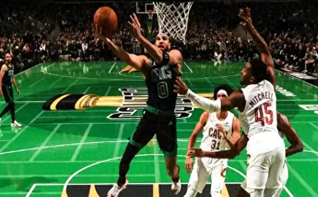 凯尔特人战绩疲软,球迷质疑教练战术的简单介绍 凯尔特人战绩疲软,球迷质疑教练战术的简单介绍